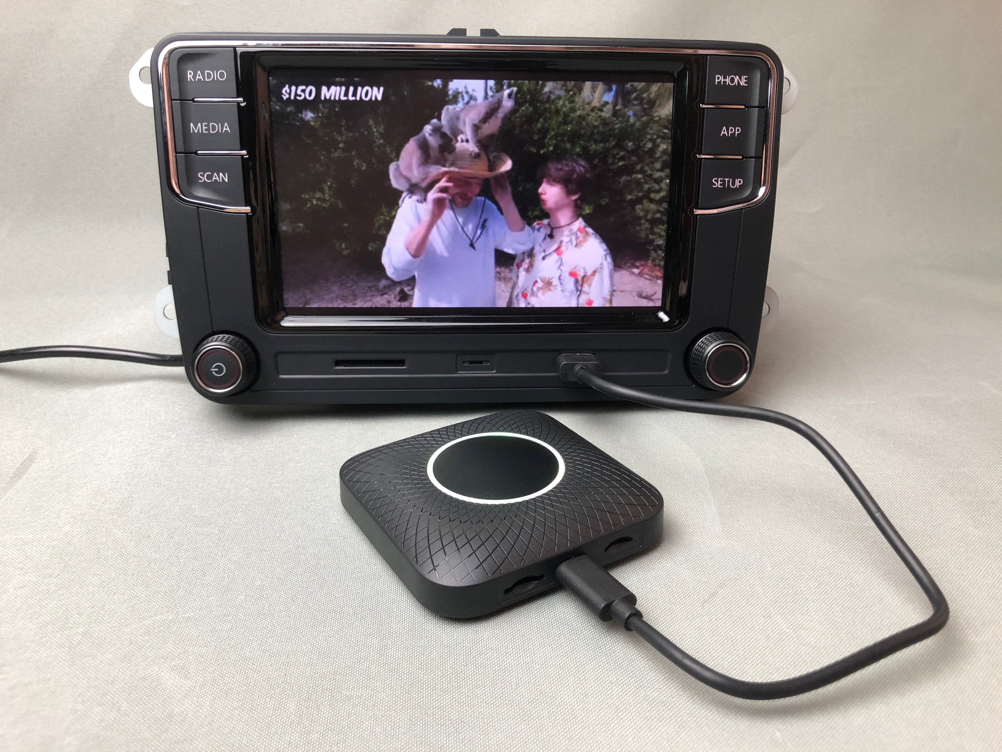 Android 13 Multimedia AI Box 8+128 GB Carplay Android Auto Wireless Naviradio TV AMI